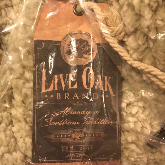 NWT Sherpa - Picture 3 of 4